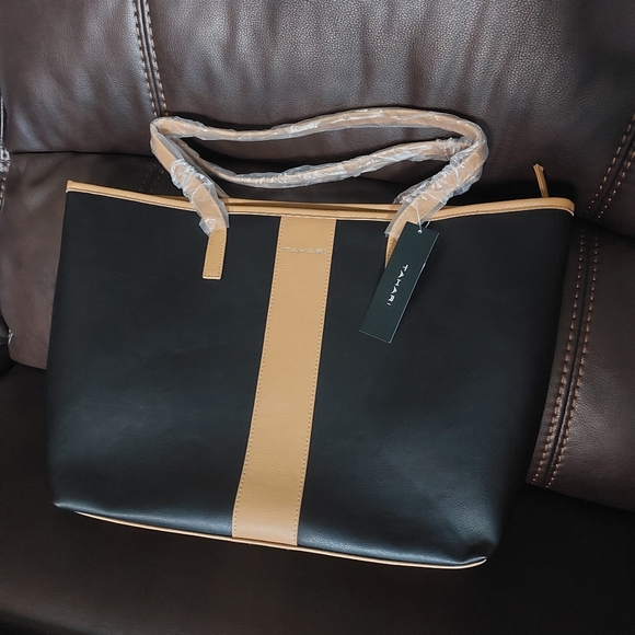 Tahari two-tone retails for $118 "Kristen" faux leather tote. NWT - Picture 4 of 10